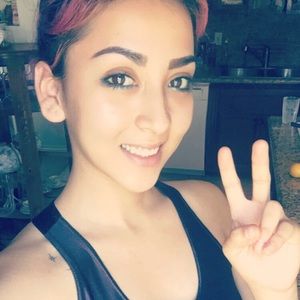 Meet your Posher, Jacqueline